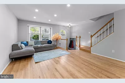 18867 McFarlin Drive, Germantown, MD 20874 - Photo 4