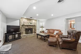 12112 Whippoorwill Ln, Rockville, MD 20852 - Photo 24