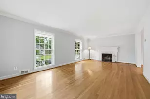 12112 Whippoorwill Ln, Rockville, MD 20852 - Photo 8