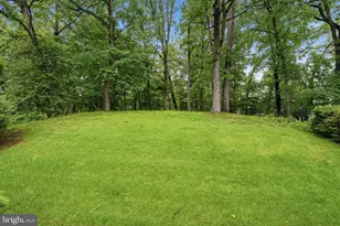 12112 Whippoorwill Ln, Rockville, MD 20852 - Photo 48
