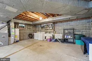 12112 Whippoorwill Ln, Rockville, MD 20852 - Photo 40