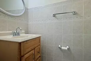 12310 Quince Valley Dr, Gaithersburg, MD 20878 - Photo 2