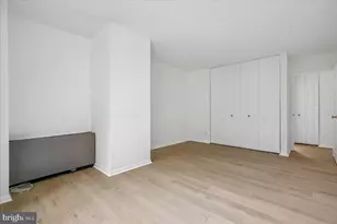 4601 N Park Ave, Chevy Chase, MD 20815 - Photo 24