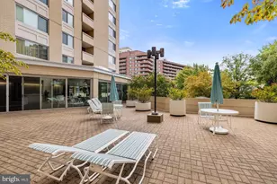 4601 N Park Ave, Chevy Chase, MD 20815 - Photo 36