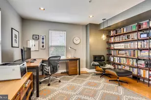 2116 Darcy Green Pl, Silver Spring, MD 20910 - Photo 6