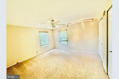 9124 Wandering Trail Drive, Potomac, MD 20854 - Photo 8