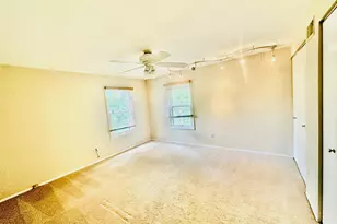 9124 Wandering Trail Dr, Potomac, MD 20854 - Photo 8