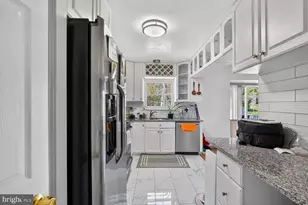 11436 Applegrath Way, Germantown, MD 20876 - Photo 2