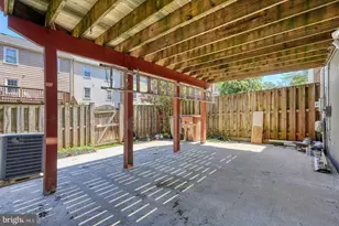 214 Pender Pl, Rockville, MD 20850 - Photo 40