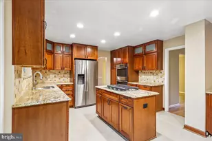 11704 Stonington Pl, Silver Spring, MD 20902 - Photo 18