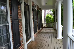 506 Leaning Oak St, Gaithersburg, MD 20878 - Photo 2