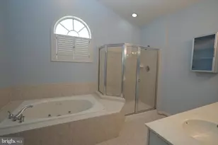 506 Leaning Oak St, Gaithersburg, MD 20878 - Photo 28