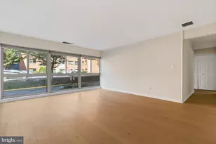 4970 Battery Ln, Bethesda, MD 20814 - Photo 16