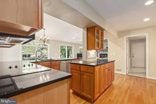 16605 Lescot Terrace, Rockville, MD 20853 - Photo 8