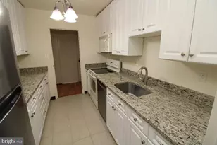 9701 Fields Rd, Gaithersburg, MD 20878 - Photo 6