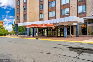9701 Fields Rd, Gaithersburg, MD 20878 - Photo 2