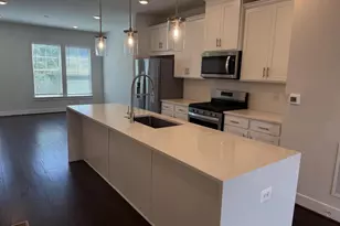 115 Dickenson Dr, Gaithersburg, MD 20878 - Photo 2