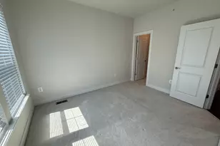 115 Dickenson Dr, Gaithersburg, MD 20878 - Photo 14