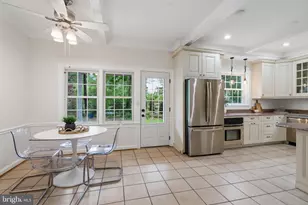 6613 Bradley Blvd, Bethesda, MD 20817 - Photo 24