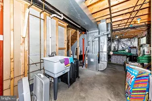 17021 Flatwood Rd, Rockville, MD 20855 - Photo 36