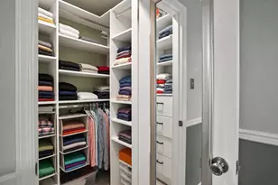 9405 Chatteroy Pl, Gaithersburg, MD 20886 - Photo 18