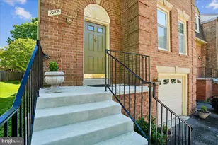 10109 Langhorne Ct, Bethesda, MD 20817 - Photo 2