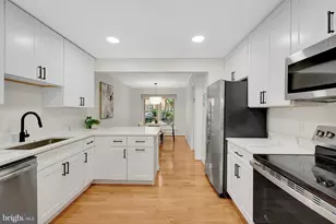 11402 Empire Ln, Rockville, MD 20852 - Photo 10