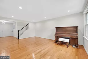 11402 Empire Ln, Rockville, MD 20852 - Photo 8