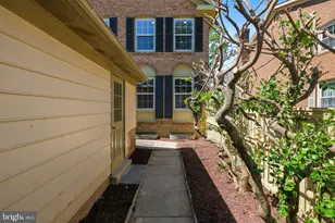 19701 Greenside Terrace, Gaithersburg, MD 20886 - Photo 32