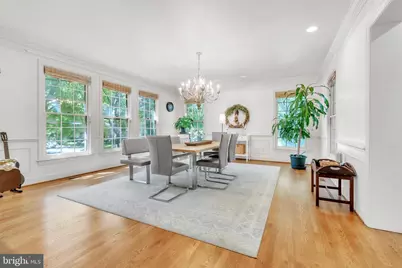 9708 Meyer Point Drive, Potomac, MD 20854 - Photo 6