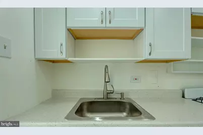 1900 Lyttonsville Road #110, Silver Spring, MD 20910 - Photo 16
