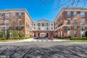 7 Booth St, Gaithersburg, MD 20878 - Photo 2