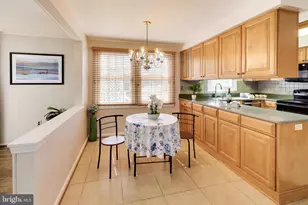 14645 Rolling Green Way, North Potomac, MD 20878 - Photo 8