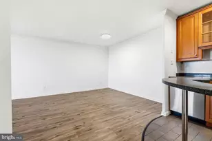 9701 Fields Rd, Gaithersburg, MD 20878 - Photo 12