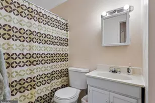 2410 Sun Valley Cir, Silver Spring, MD 20906 - Photo 16
