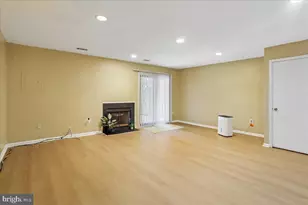 130 Deer Park Ln, Gaithersburg, MD 20877 - Photo 20
