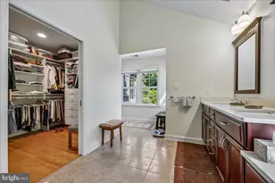 6 Old Stage Ct, Rockville, MD 20852 - Photo 36