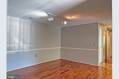 18140 Chalet Drive #204, Germantown, MD 20874 - Photo 6