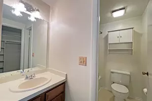 18140 Chalet Dr, Germantown, MD 20874 - Photo 20