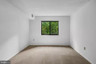 15100 Interlachen Dr, Silver Spring, MD 20906 - Photo 32