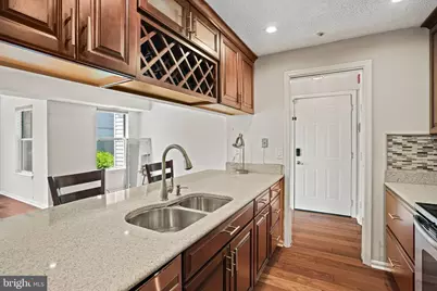2602 Squaw Valley Court #7-2, Silver Spring, MD 20906 - Photo 4