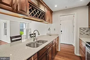 2602 Squaw Valley Ct, Silver Spring, MD 20906 - Photo 4