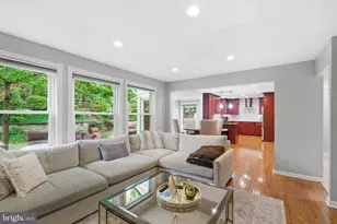 12213 Galesville Dr, Gaithersburg, MD 20878 - Photo 14