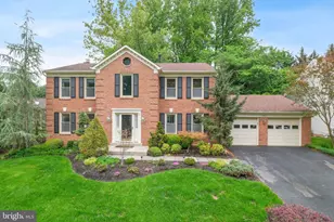 12213 Galesville Dr, Gaithersburg, MD 20878 - Photo 2