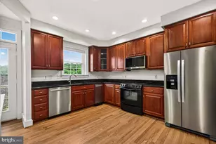 8016 Quarry Ridge Way, Bethesda, MD 20817 - Photo 12