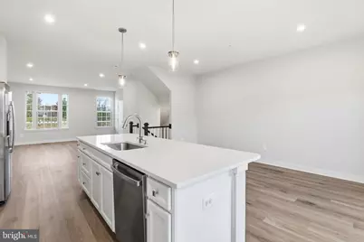 9417 Tall Oaks Court, Montgomery Village, MD 20886 - Photo 10