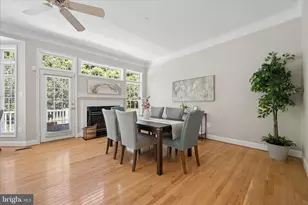 246 Shadow Glen Ct, Gaithersburg, MD 20878 - Photo 14