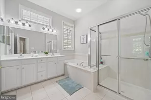 246 Shadow Glen Ct, Gaithersburg, MD 20878 - Photo 32