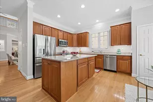 246 Shadow Glen Ct, Gaithersburg, MD 20878 - Photo 18