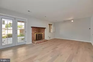 4836 Cloister Dr, Rockville, MD 20852 - Photo 32